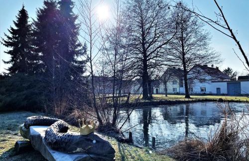 Hoyerswerda Apartment | Ferienwohnung Dorfaue Zeißig