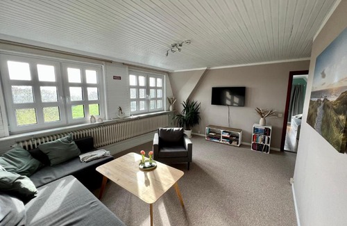 Estebrugge Apartment | Ferienwohnung Eulenhof -direkt an der Este