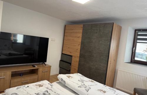 Schoenwies Apartment | Ferienwohnung für Gruppen oder Familien