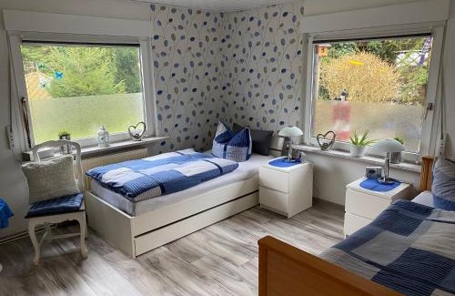 Nordenham Apartment | Ferienwohnung Gartenblick