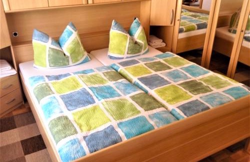 Bischleben-Stedten Apartment | Ferienwohnung Geratal