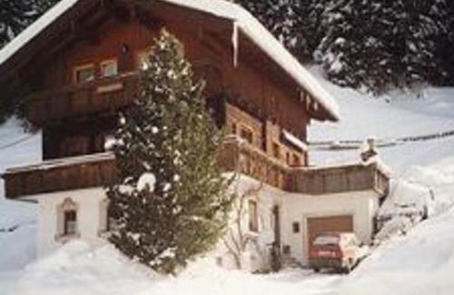 Sillian Apartment | Ferienwohnung Gutwenger