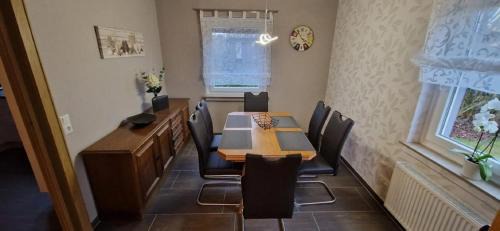 Bad Berleburg Apartment | Ferienwohnung Hackenbracht