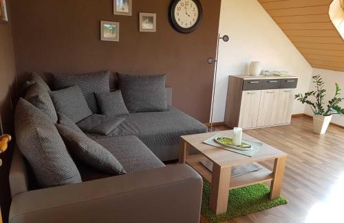 Rhauderfehn Apartment | Ferienwohnung Hahn, 95129