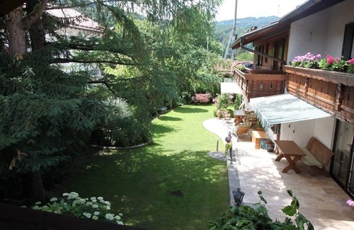Bad Feilnbach Apartment | Ferienwohnung "Haus Christel", 1. OG, ca. 32 m², Balkon mit Bergblick