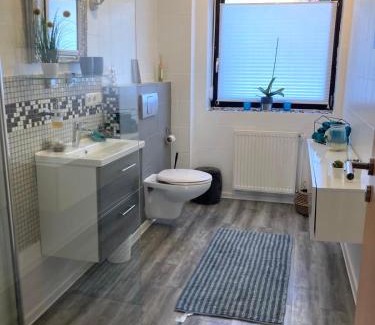 Bienenbuettel Apartment | Ferienwohnung Ilmenaublick mit Zugang zum Fluss