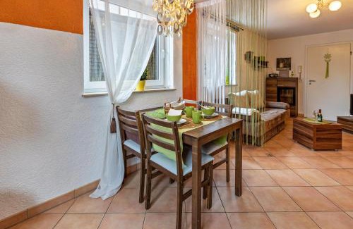 Donaueschingen Apartment | Ferienwohnung Im Holzhaus