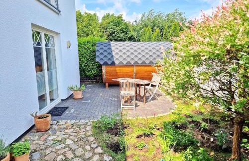Wismar Apartment | Ferienwohnung im Künstlerhaus - ABC597