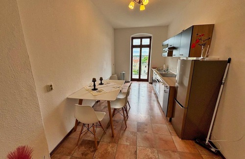 Sudstadt Apartment | Ferienwohnung in Bahnhofs- und Stadtnähe