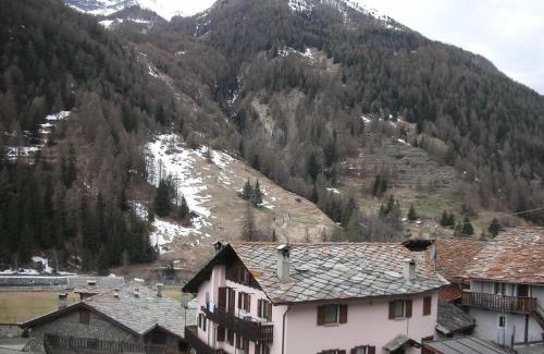 Epinel Apartment | Ferienwohnung In Epinel Mit Garten