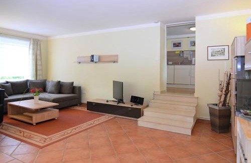 Bad Pyrmont Apartment | Ferienwohnung in Löwensen mit eigener Terrasse, cleaning included