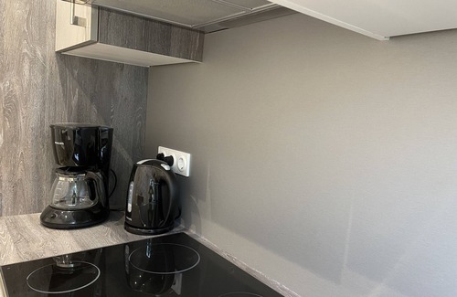 Hueckeswagen Apartment | Ferienwohnung in Sehr Ruhiger, Idyllischer Lage