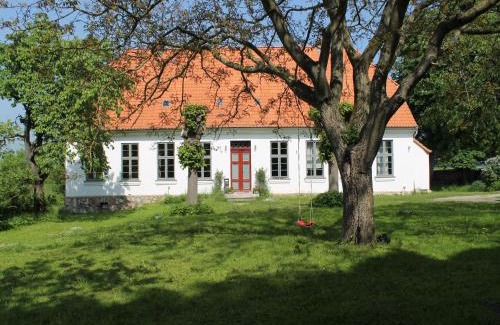 Steffenshagen Apartment | Ferienwohnung in Steffenshagen mit Garten, cleaning included