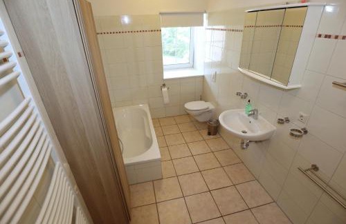 Loffingen Apartment | Ferienwohnung Iris auf Hof Stallegg