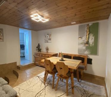 Buerserberg Apartment | Ferienwohnung Jägerheim