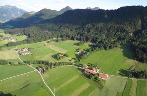 Bernau am Chiemsee Apartment | Ferienwohnung Jagdhäusl