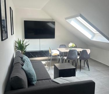 Kuestelberg Apartment | Ferienwohnung Juli