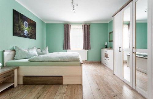 Unterweißbach Apartment | Ferienwohnung Julia Unterweißbach