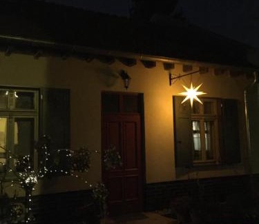 Babelsberg Sud House | Ferienwohnung Kamp "Blick ins Grüne"