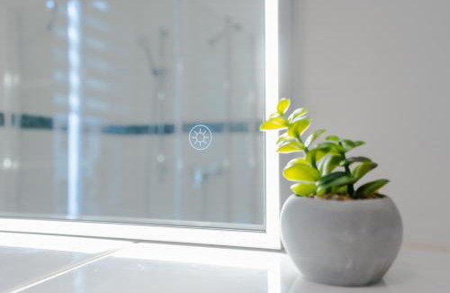 Gera Apartment | Ferienwohnung Laura in Gera für bis zu 4 Personen - Neu renoviert