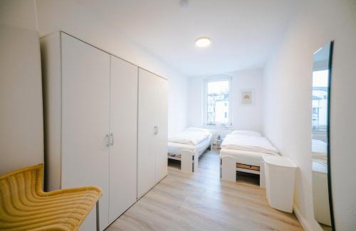 Gera Apartment | Ferienwohnung Laura in Gera für bis zu 4 Personen - Neu renoviert
