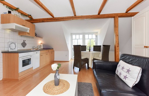 Wangerland Apartment | Ferienwohnung Mühlenblick - Haus Friesische Weite im Wangerland