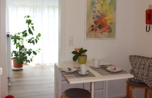 Winzingen Apartment | Ferienwohnung Madeleine