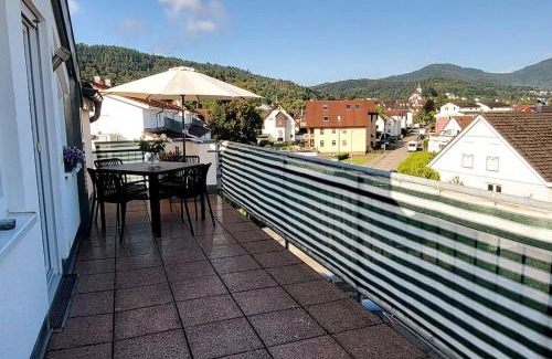Gernsbach Apartment | Ferienwohnung Merkurblick