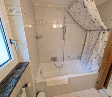 Realp Apartment | Ferienwohnung Michels