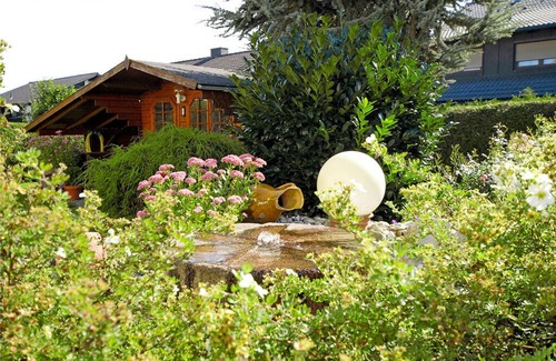 Bad Birnbach Apartment | Ferienwohnung mit Gartenblick und Terrasse im Erdgeschoss (48qm)