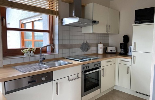 Beltheim Apartment | Ferienwohnung mit Herz - Appartement/fewo, Dusche, WC, Neuwertig