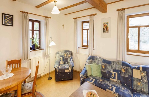 Monchsondheim Apartment | Ferienwohnung mit Terrasse, 43 qm, 1 Schlafzimmer für max. 2 Erw. + 2 Kinder