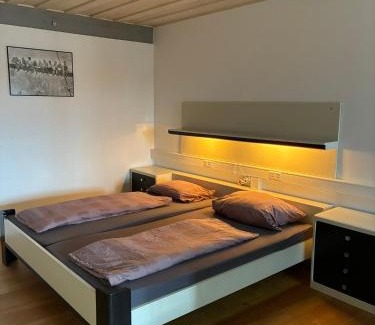 Diebach Apartment | Ferienwohnung Monteurswohnung für 1 bis 8 Personen