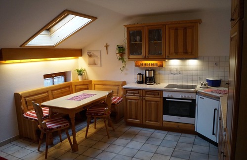 Hoslwang Apartment | Ferienwohnung "Morgensonne", 96 qm Dachgeschoss, 3 separate Schlafzimmer