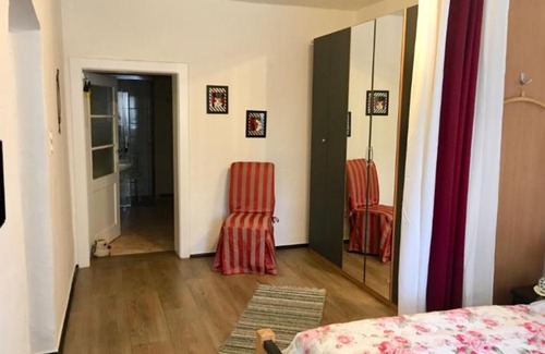 Bernstadt a. d. Eigen Apartment | Ferienwohnung Nehrettig