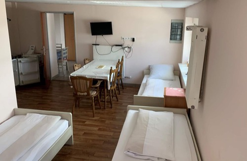 Schwetzingen Apartment | Ferienwohnung Orenz