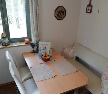 Waging am See Apartment | Ferienwohnung Perschl