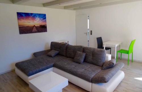 Michelsneukirchen Apartment | Ferienwohnung Piller 4 Sterne