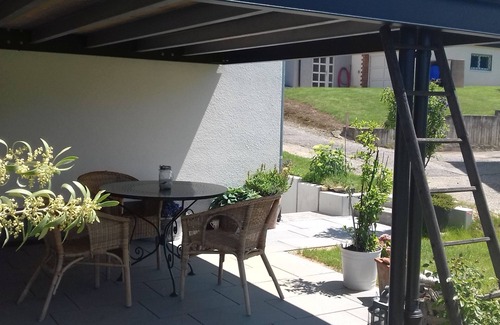 Britzingen Apartment | Ferienwohnung Rebgärtle, 50qm, 1 Schlafzimmer mit Ankliedezimmer für 2 Personen
