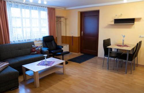 Stutzerbach Apartment | Ferienwohnung Reifberg