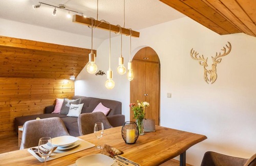 Farchant Apartment | Ferienwohnung Reschberg