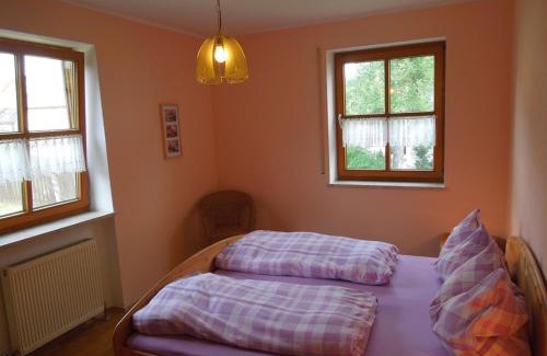 Neunburg vorm Wald Apartment | Ferienwohnung Scherr