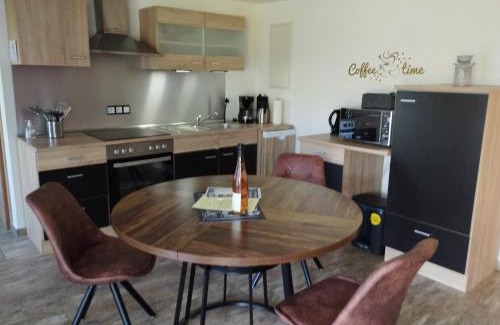 Hilbringen Apartment | Ferienwohnung Saarwiesen