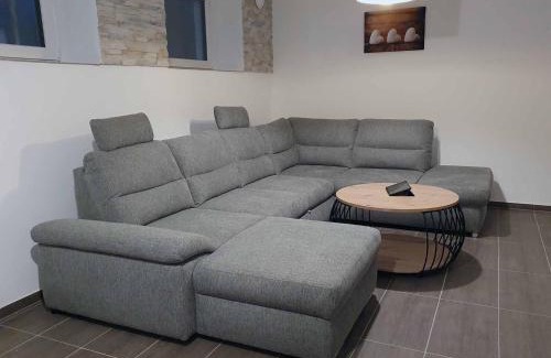 Wasserzell Apartment | Ferienwohnung Schertel - Dorsbrunn