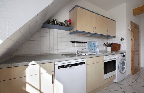 Bergewohrden Apartment | 'Ferienwohnung Schmidt Bergewöhrden' with Shared Garden and Wi-Fi
