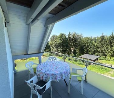 Barntrup Apartment | Ferienwohnung Schmalental