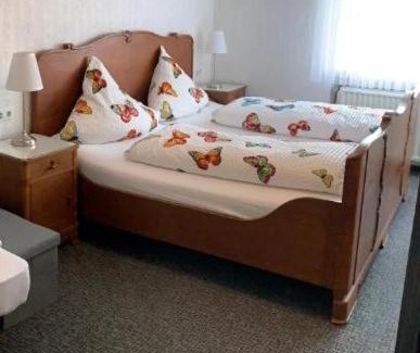 Fritzlar Apartment | Ferienwohnung Schmetterling