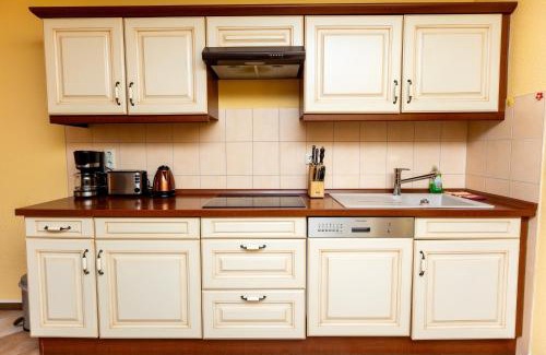 Muritz Apartment | Ferienwohnung Sonnenterrasse am Fleesensee
