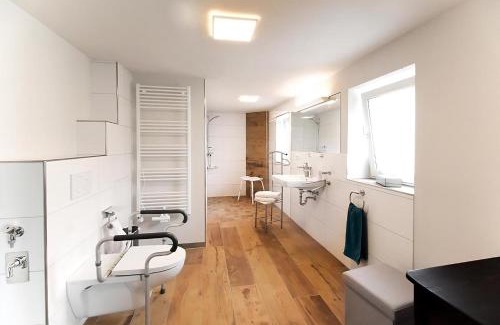 Taubenheim Apartment | Ferienwohnung Spreebogen