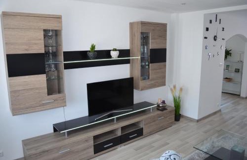 Contwig Apartment | Ferienwohnung Stambach